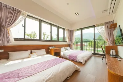 Geothermal Rise Leisure B&B Hotels in Sanxing Township