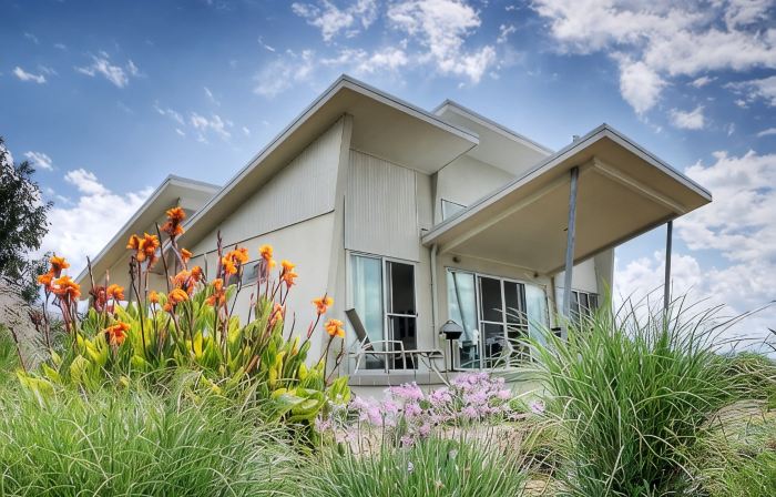 Azjure Studio Retreat