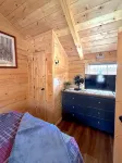 河畔溫馨小屋帶熱水浴缸！
