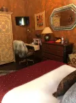 Wine Country Working Wool Sheep Farm Stay; Hay Barn Cottage 501c3 - Apartments