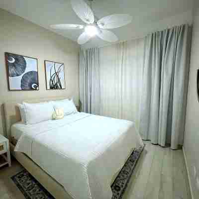 Family-Friendly White Sands 2Br - Private Pool, Fast Wi-Fi, Near Beach Rooms