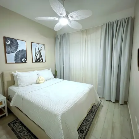 Family-Friendly White Sands 2Br - Private Pool, Fast Wi-Fi, Near Beach