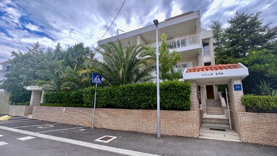 Apartments Villa Ana