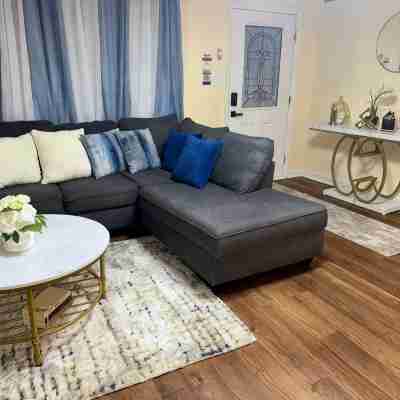Charming 3-bedroom 2 bathroom home in brilliant Winter Haven,pet friendly, WiFi Others