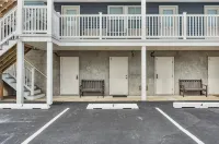 Cozy 1-bedroom condo in Lavallette, located 1 block from beach - Homestays