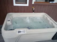 Woodland Park Cabin Getaway: Mtn Views, Scenic Charm, Clouds & Hot Tub Retreat