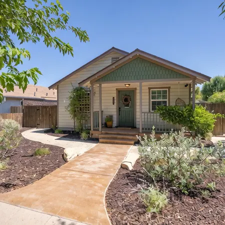 Discover the Perfect Wine Country Getaway on Vine Street in Paso Robles!