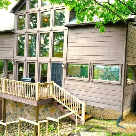 Smoky Mountains National Park, Cades Cove, Secluded Romantic Honeymoon Getaway