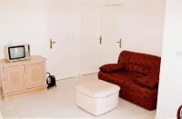 BEAUTIFUL APARTMENT FOR 4 PEOPLE WELL - 公寓