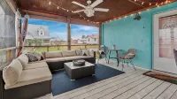 Newly listed beach bungalow just steps away from the beach!