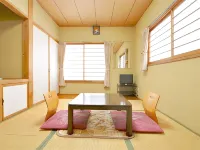 Kusatsu Onsen Pension Mitomo