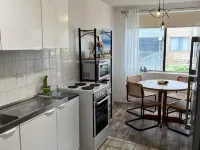 Beachfront Batemans Bay-Batehaven NSW2 bedroom apartment,pool, free parking Hotels in Batehaven