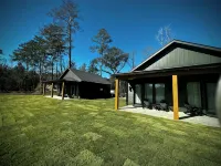 Ibis Cottage Suite 3717-B- part of Eden at Gracefield Event Venue
