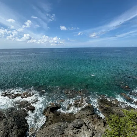 Enjoy Amazing Sea Views, Private Pool & Caribbean Breezes from This 2 Bd Villa!