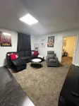 Reel Cozy NightsNo Cleaning Fee! - Apartment