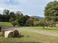 Unique Stay! Yurt with Mountain View, 1 min to Breweries & Hiking, 5 min to Lake - Gym