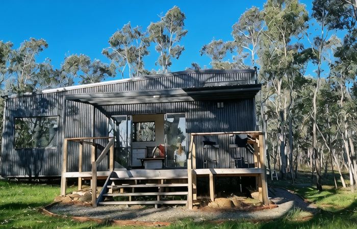 Tiny House/Retreat in Adelaide Hills. Secluded, peaceful, country views.