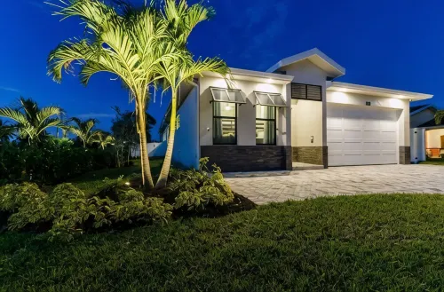 Luxurious 2023 New Construction — Executive Vacation Home Near Vanderbilt Beach