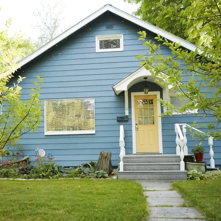 Cozy & Clean Home 2 blocks to Downtown, 3.5 mi. to base of Schweitzer! Отели в г. Сандпойнт