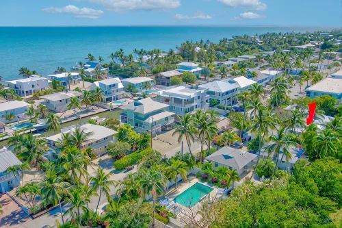 Bungalow #5 - 2 Bed/1 Bath & Pool in Islamorada