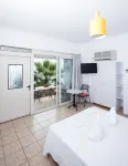 Penelope's Blue Sea Front Residenses Hotel di 