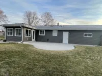 Packer Games, EAA, 2025 NFL Draft, Performing Arts - Cozy Complete Stay with Us! - 4 stjerner