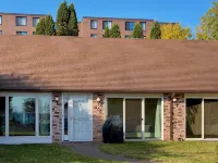 Agate Bay Cottage 2 Bed 2 Bath. Watch the ore boats in comfort. Hotels in Two Harbors