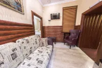 Kayut Kompania Mini Hotel - Mountain view