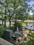 River retreat in Momence, IL. with river access. There is a private dock onsite. - 3-stjärniga