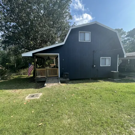 Lakeside Cottage, Water Access + Pet Friendly with Additional Fee
