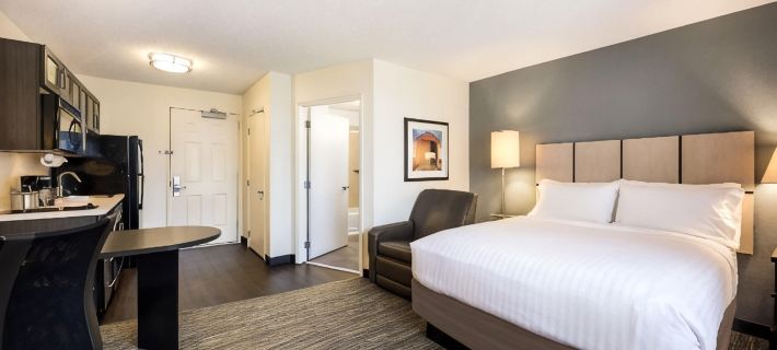 Sonesta Simply Suites Boston Burlington Отели в г. Мидлсекс