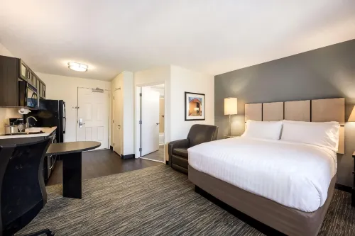 Sonesta Simply Suites Boston Burlington