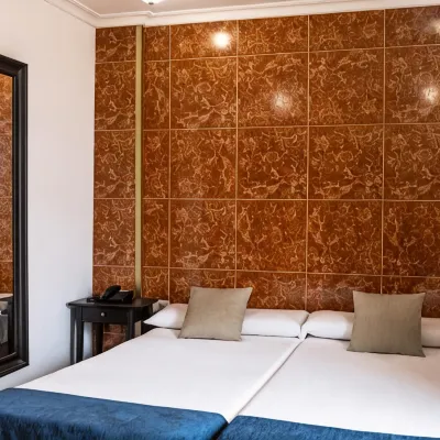 Hotel Adonis Capital Hoteles cerca de Playa de Benijo