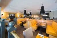 Premier Inn Cardiff West - parking
