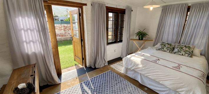 Awesome room in surf house ヘルマナスのホテル
