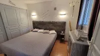 Superbe Appartement EN REZ DE Jardin DE 35 m² Avec Terrasse Arboree - Apartments
