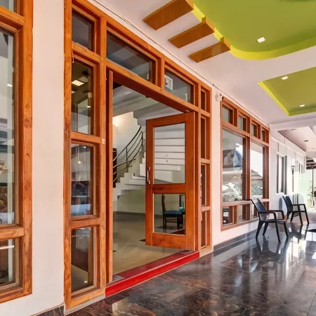 Hotel Partha International