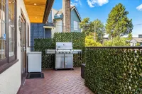 Beautiful 5 Br Westside House + Panoramic Mountain Views! - Bungalow