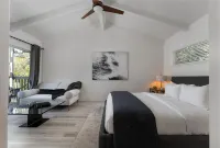 Montecito-Chic Beachside Retreat