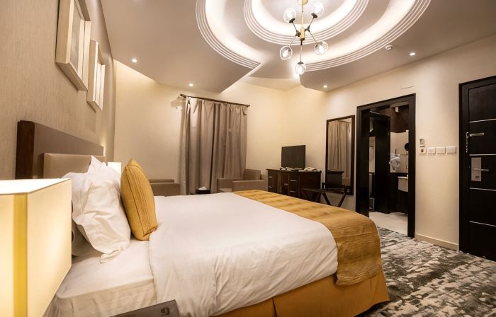 Golden Rose Hotel