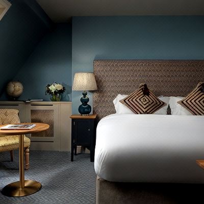 Deluxe King Room Schoolhouse Hotel Promo Code