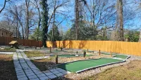 Private Atlanta Tiny House with Mini Golf Course
