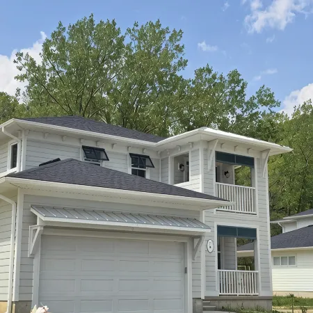 Relax house a few minutes from Port Stanley beach, with hot tub and game room
