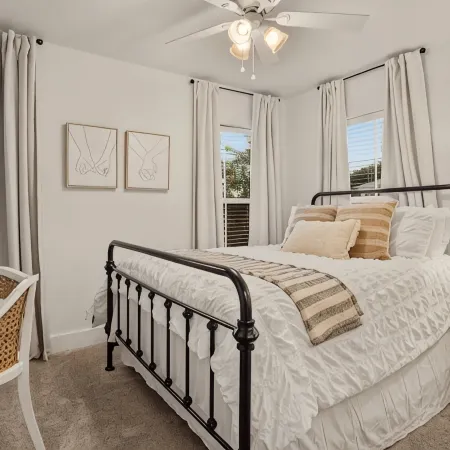 Downtown Ocean Springs Cottage with Golf Cart for Rent