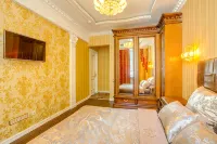 Golden Hotel