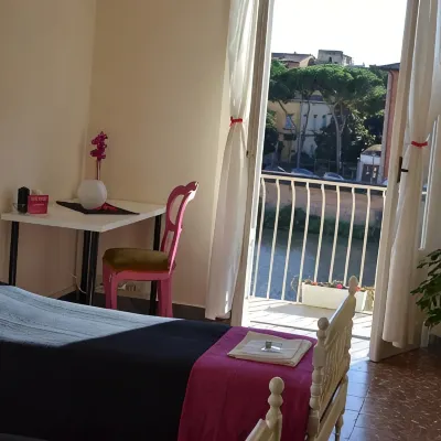 You & Me Hotels near Pisa Centrale Train Station