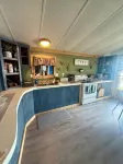 Charming 2-bedroom mobile home with WiFi and AC in Okeechobee - Homestays