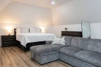 The Loft - Homestays