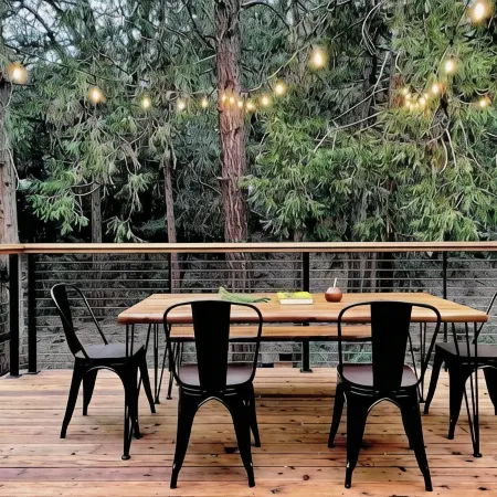 All New, 3 Bdrms, HOT TUB, near town and trails
