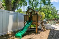 Sleeps 18 - Heated Pool-Pickleball-Hot Tub-Gym-Sauna